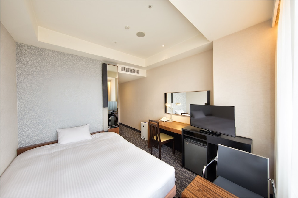 Hotel Kokusai 21 11/67