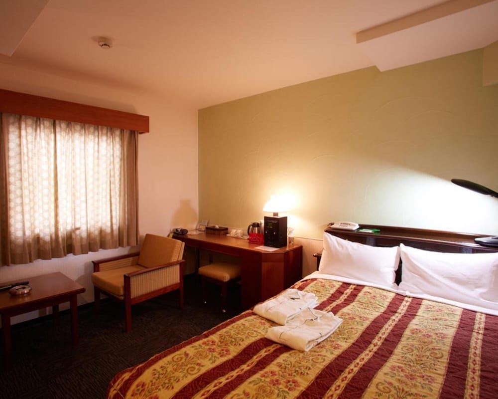 Hotel Taira 11/40