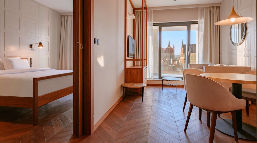 Radisson Hotel And Suites Gdansk 66/75