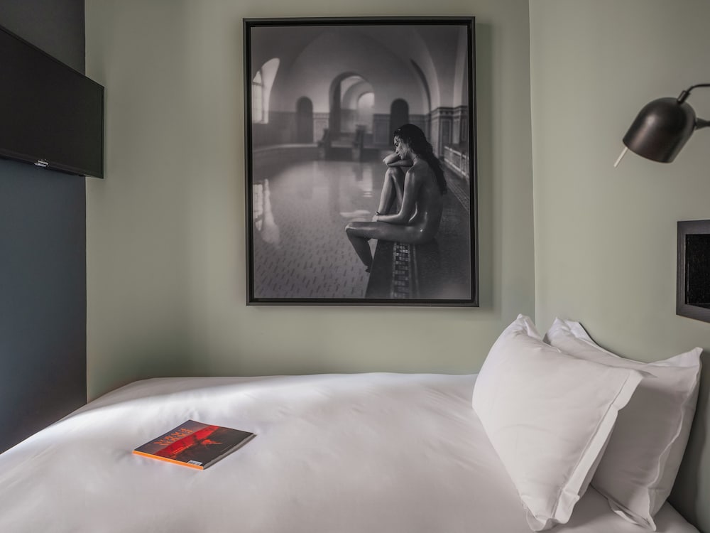 Hotel Edgar & Achille 32/65