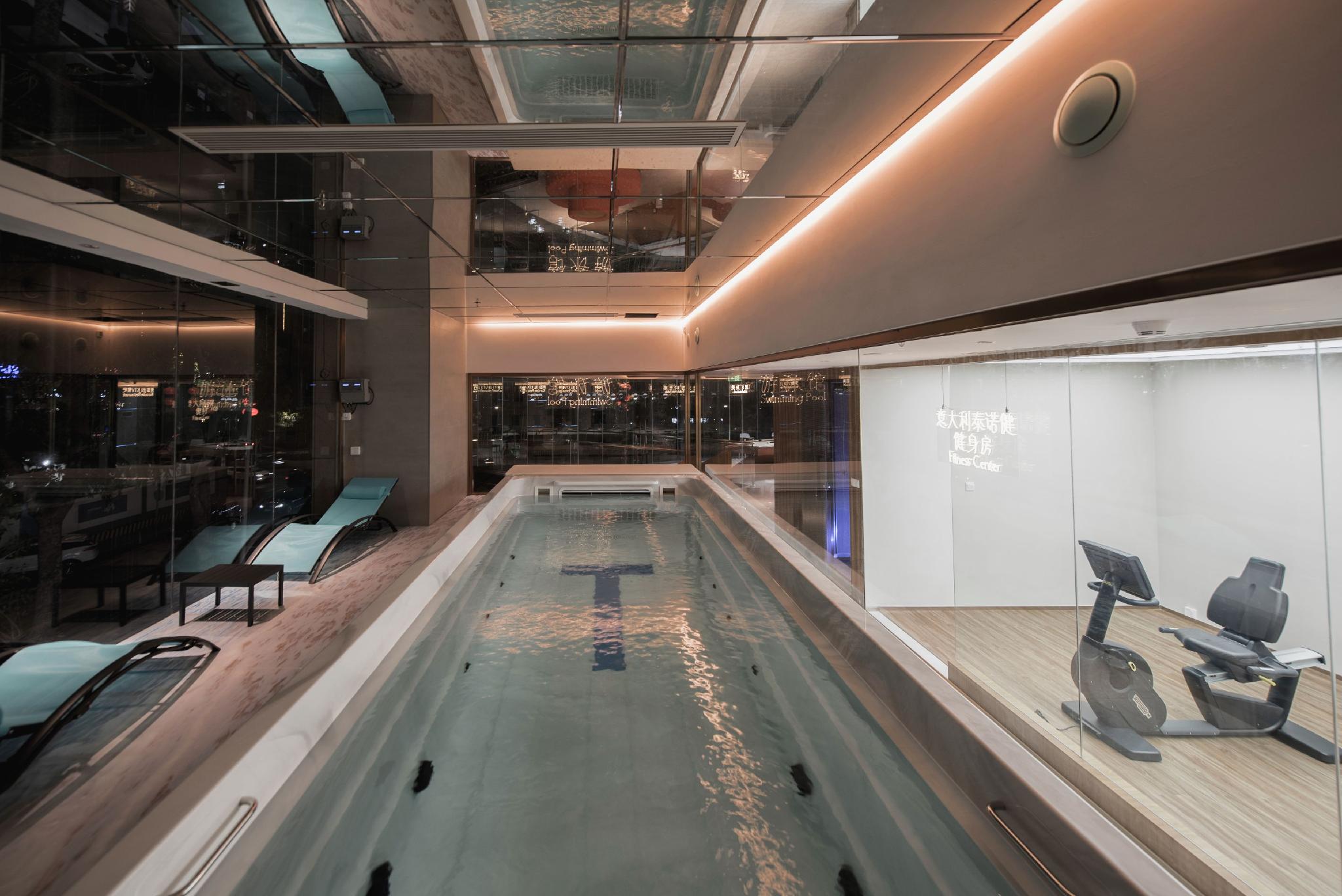 Shenzhen U Enjoy Hotel (Luohu Port Xiangxicun Subway Station) 19/38
