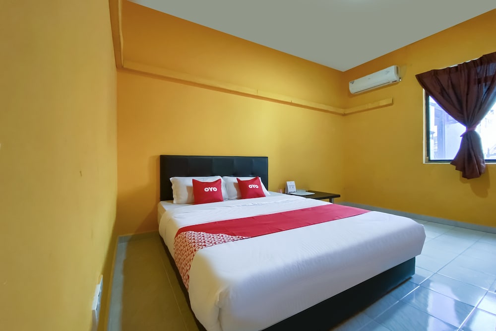 OYO 90039 Coop Hotel Kangar 15/22
