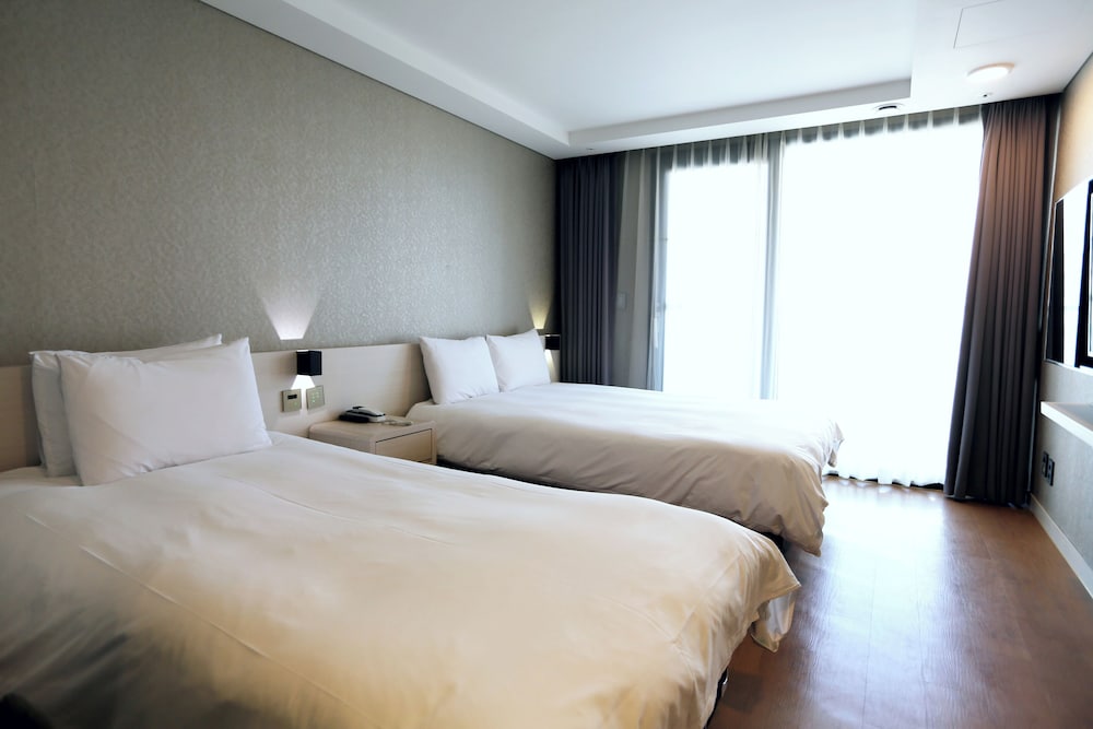 Hotel Air City Jeju 26/63