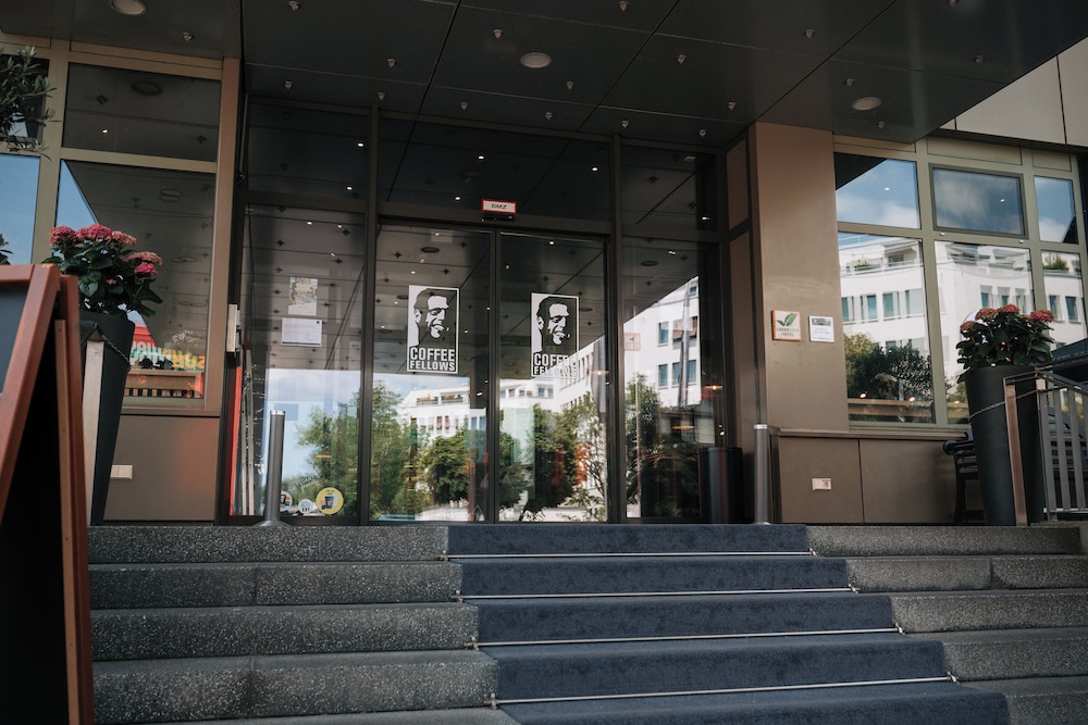 Feringapark Hotel 5/50