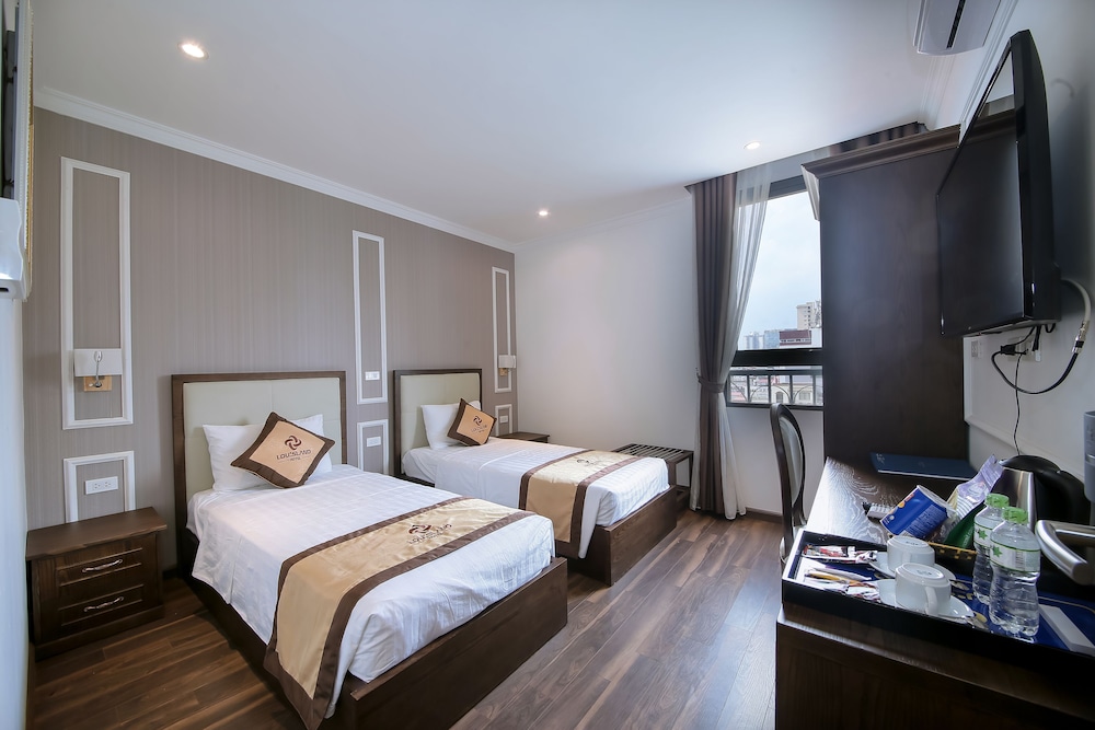 Louisland Hotel 12/61