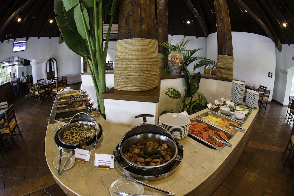 Amatique Bay Hotel 18/58