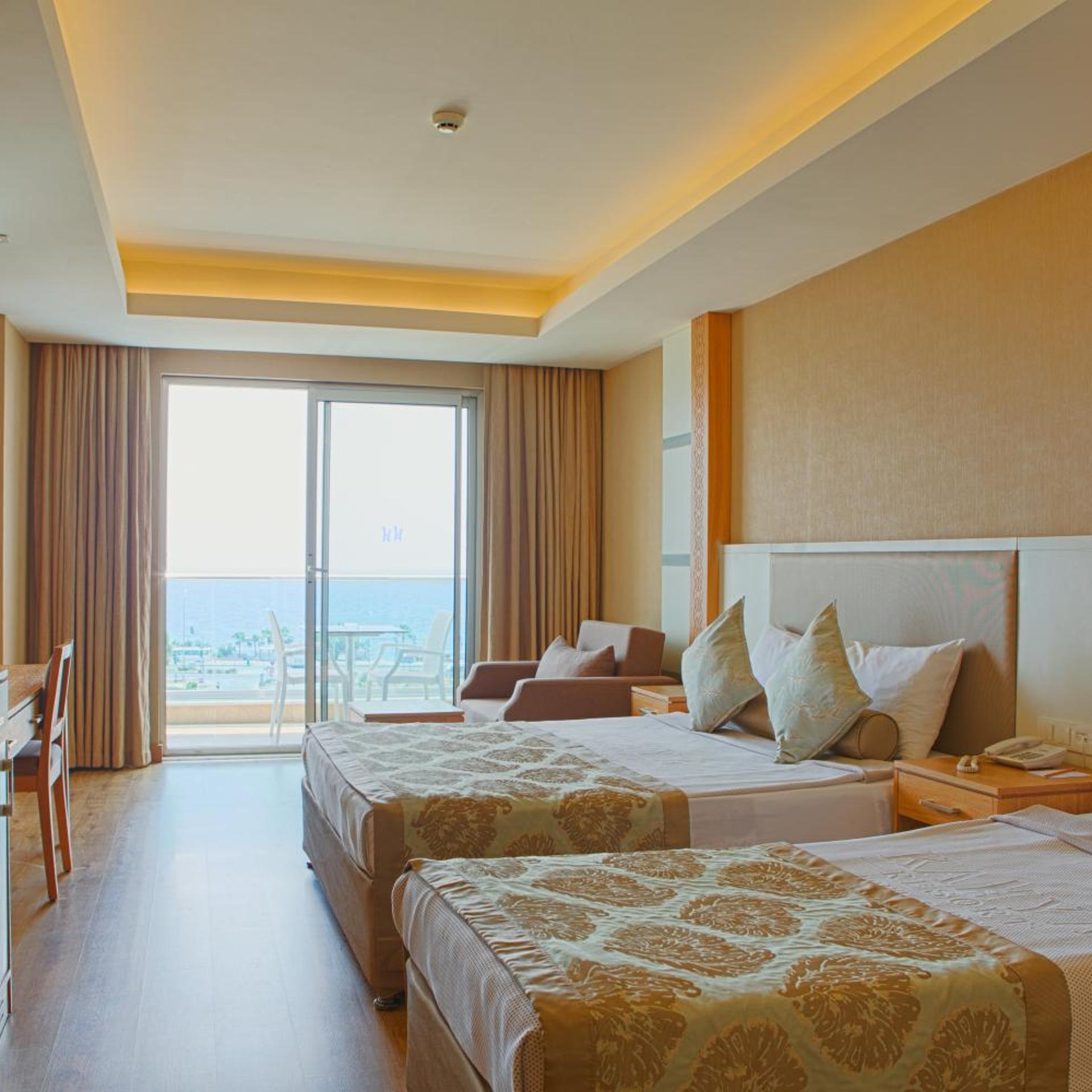 Room at Kahya Resort Aqua and Spa, ALANYA