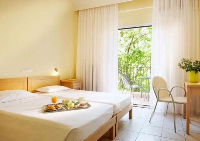 Hanioti Hotel 7/38