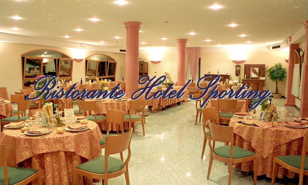 Albergo Boomerang 18/40