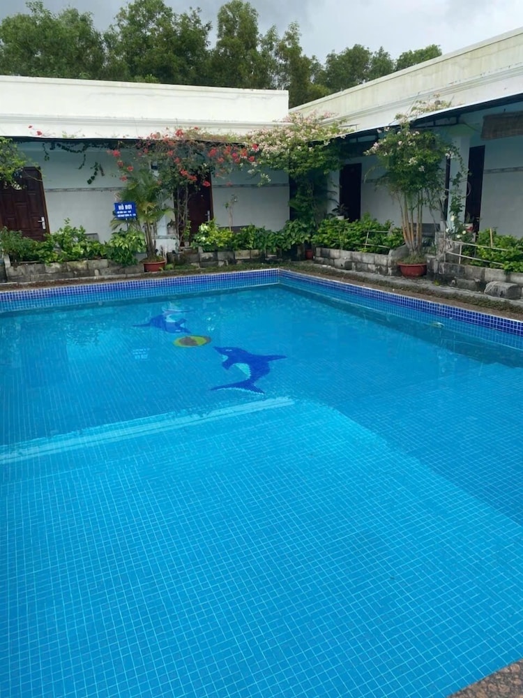 Hotel Nguyen Toan 28/29