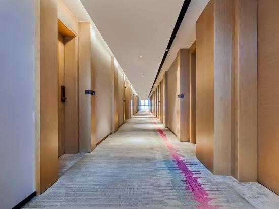 Lavande Hotel (Chengdou Qingbai River Phoenix Lake) 36/50