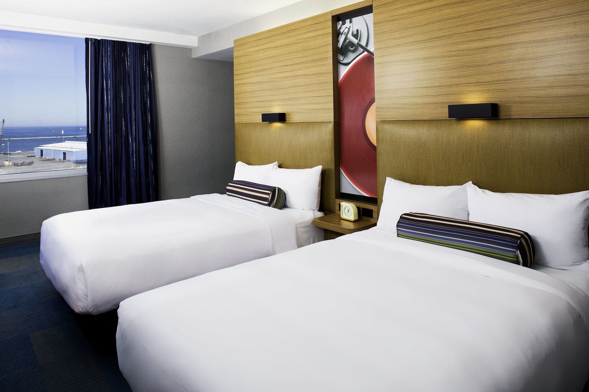 Room at Aloft Cleveland Downtown, CLEVELAND - OH