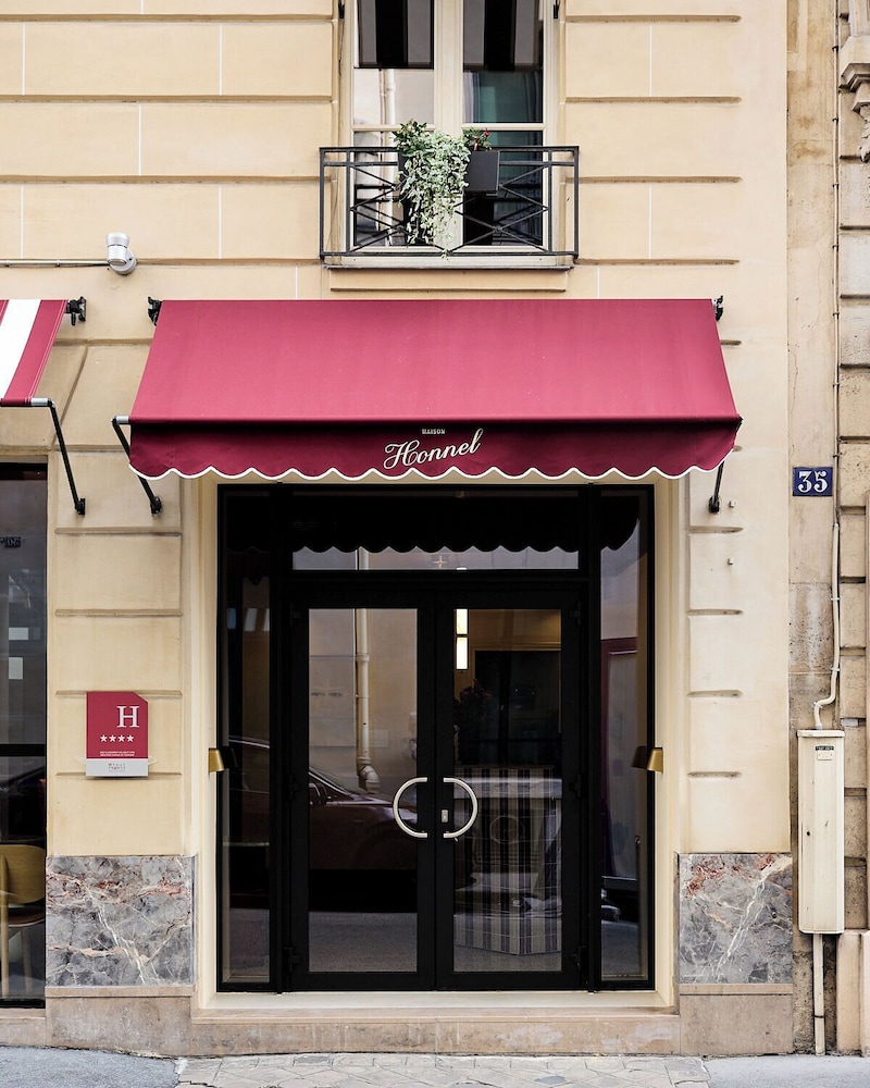 Hotel du Ministere in PARIS