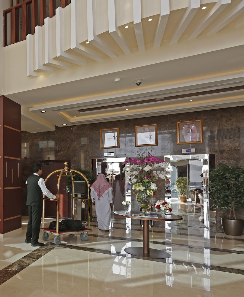 فندق واجنحه سويس سبيرت متروبوليتان - الرياض(Swiss Flora Inn Hotel Riyadh) 16/52