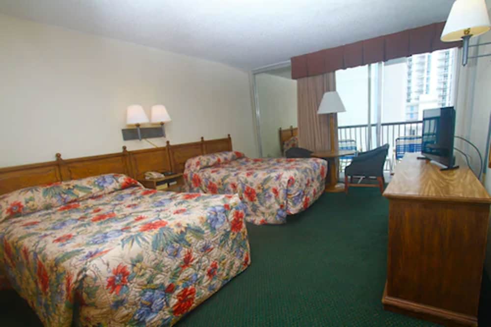 Boardwalk Beach Resort 13/40