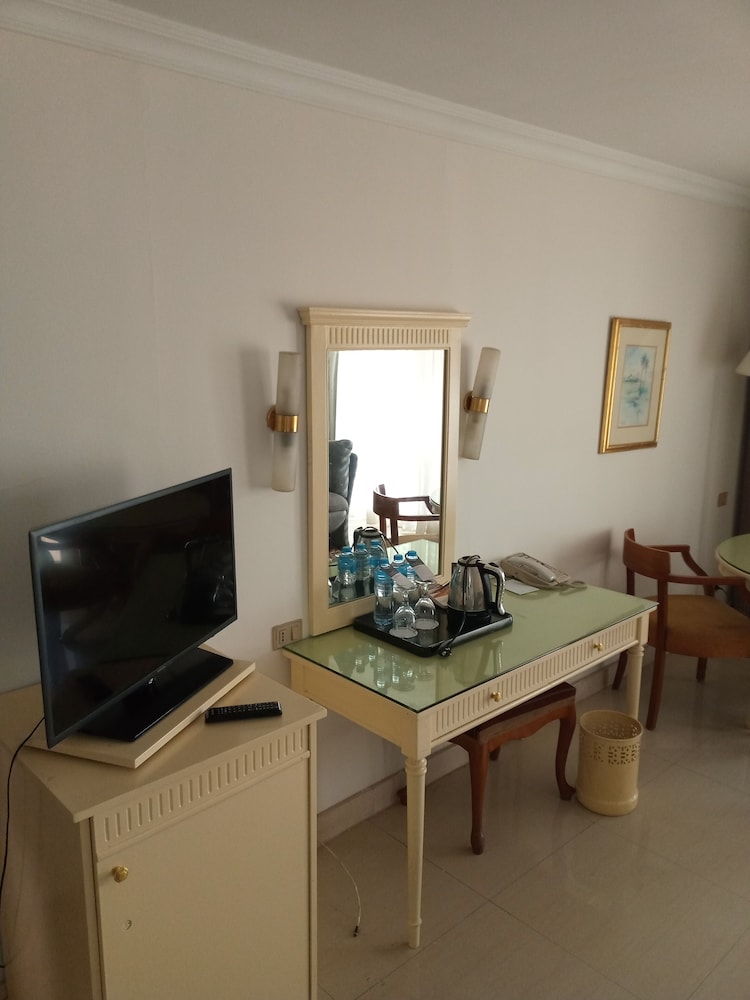 Cairo Pyramids Hotel 29/50