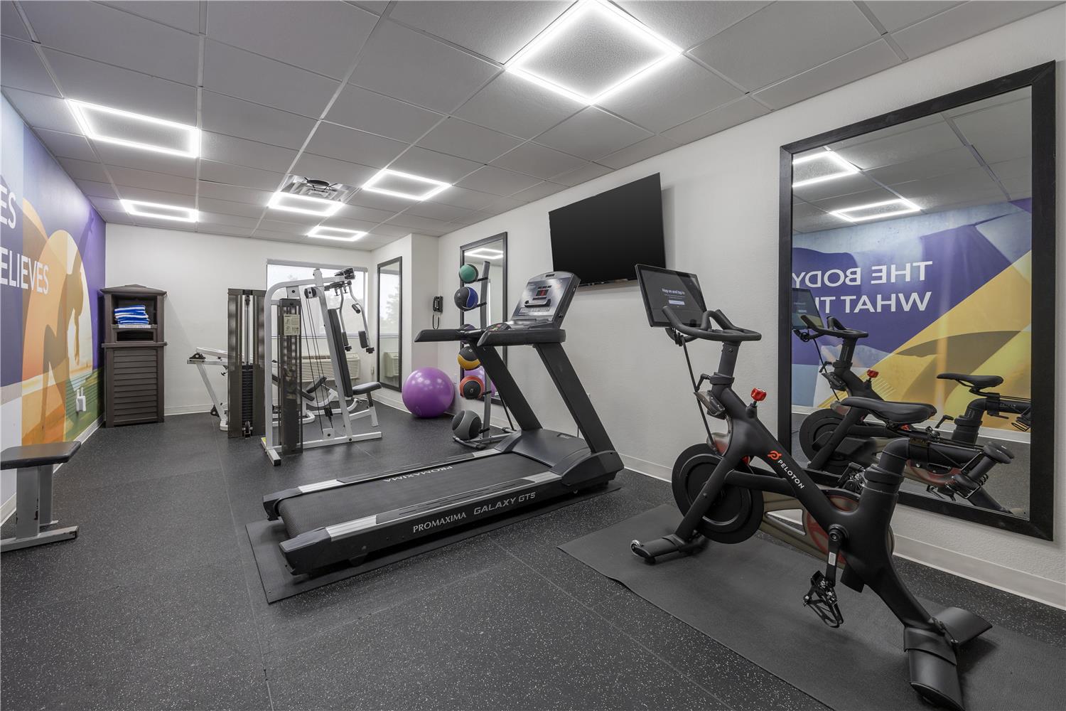 Best Western Bolingbrook Hotel 38/58