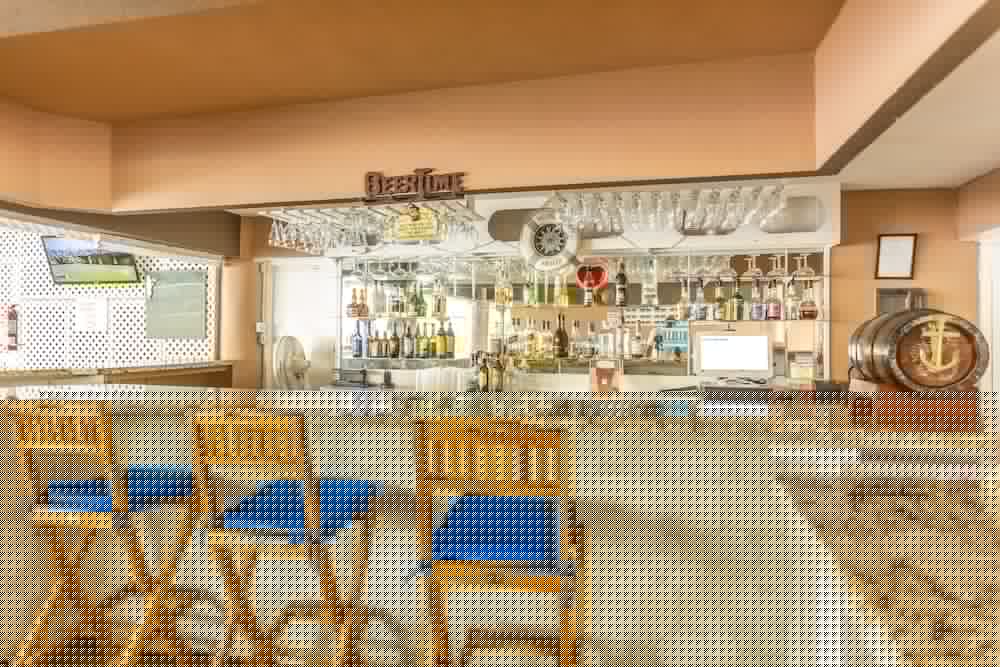 Pirate’s Inn Apartment Hotel 40/59