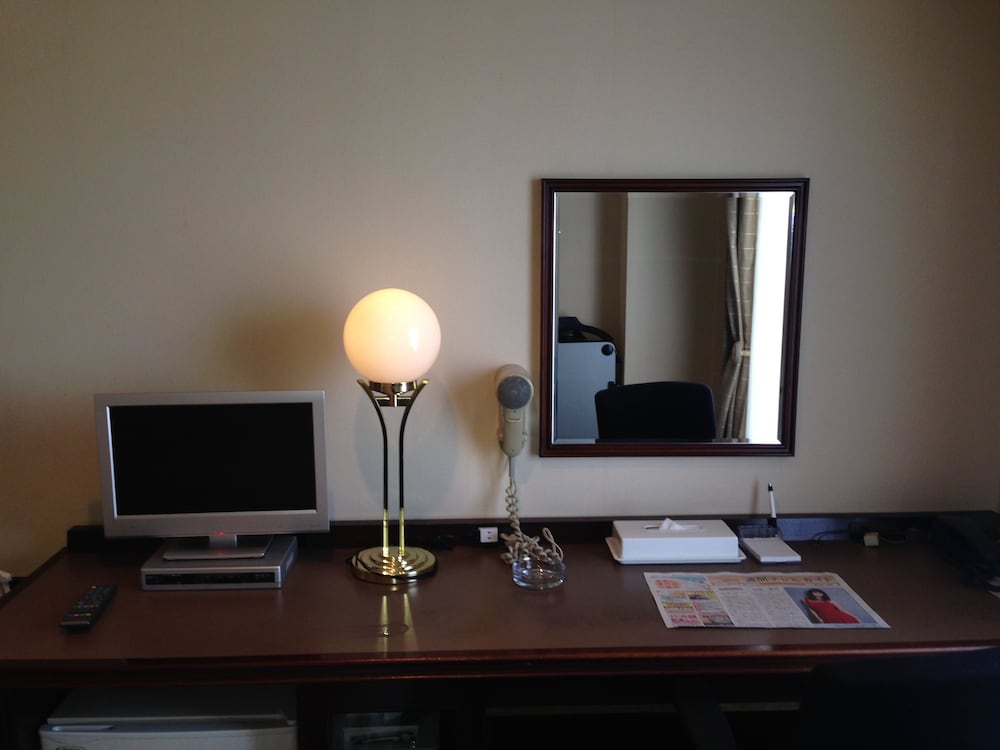 Creston Hotel 25/37