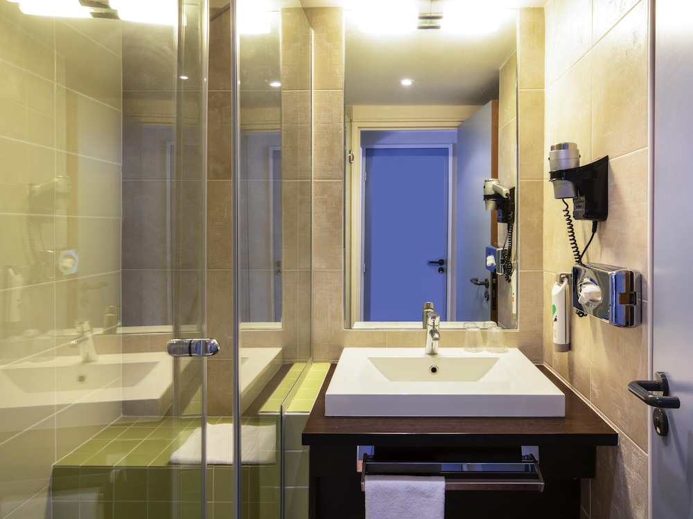 Ibis Styles Evry Cathedrale 45/48