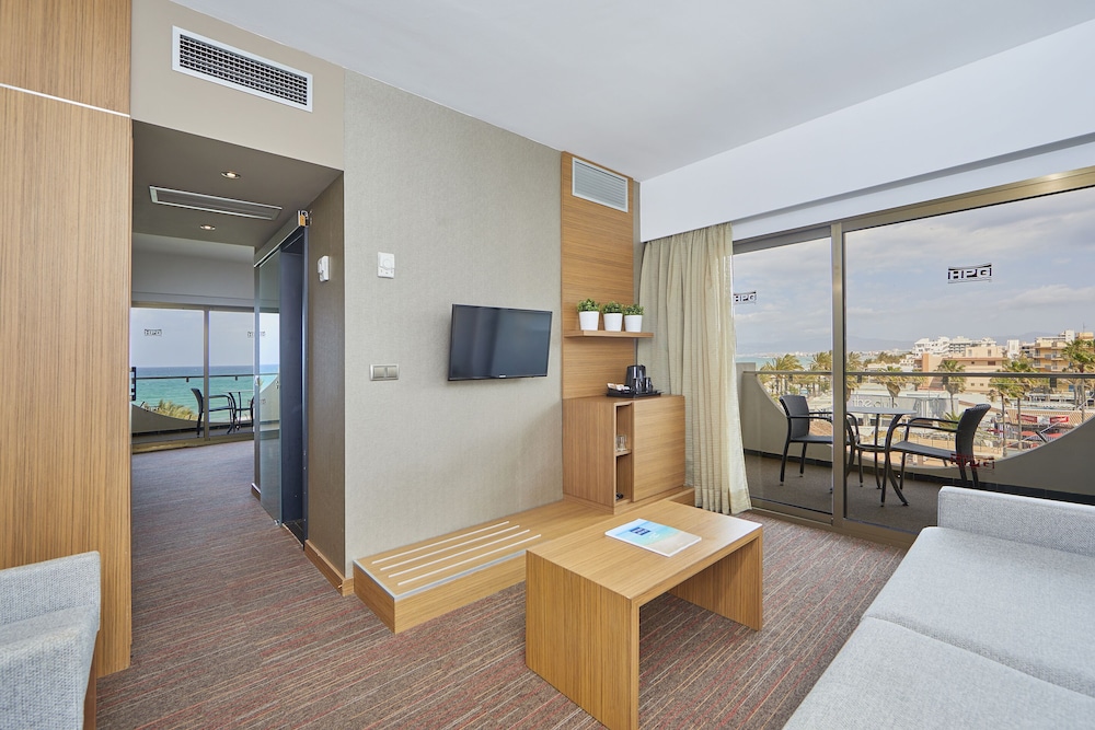 Hotel Playa Golf - Adults Only 33/49