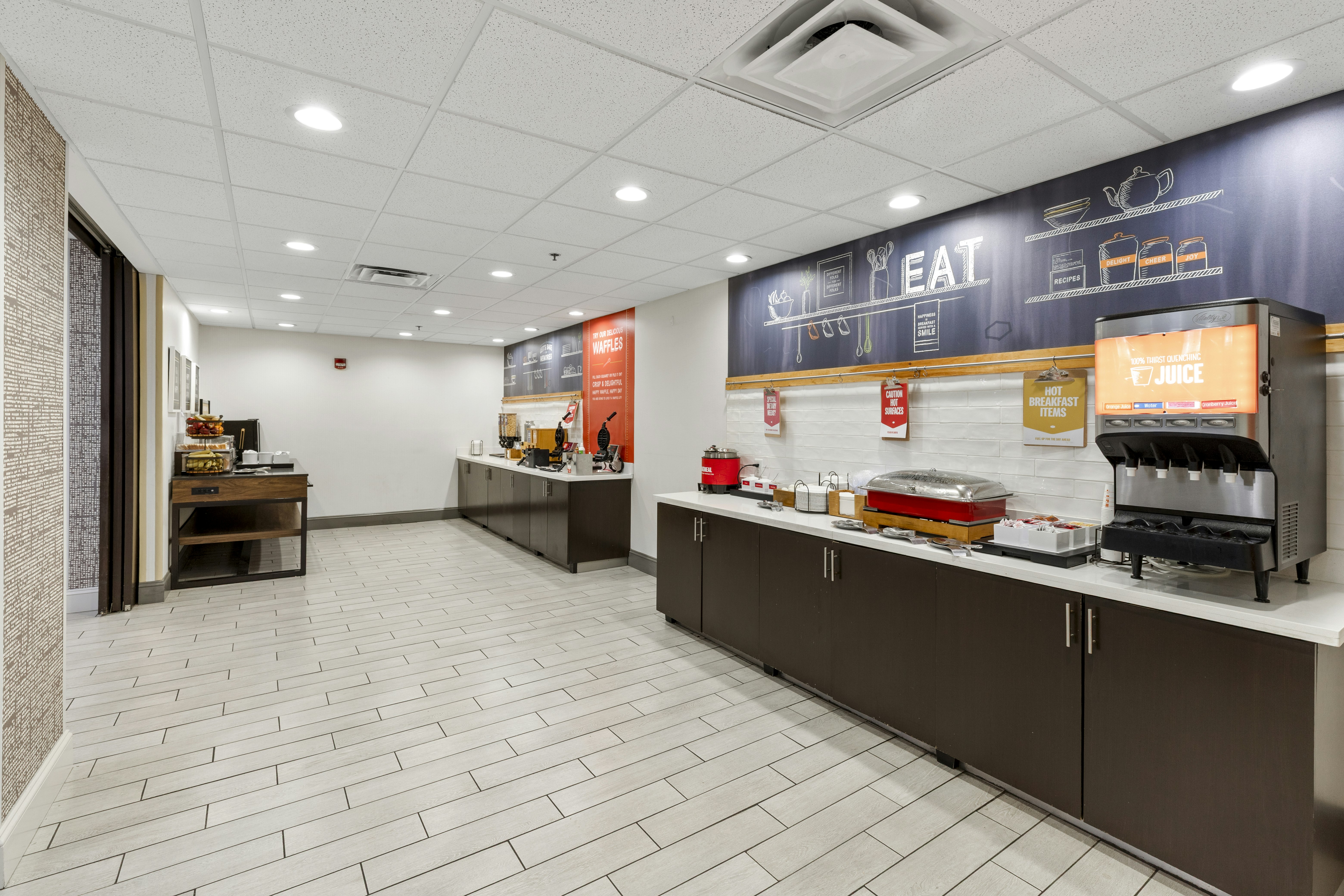 Hampton Inn Salem 7/59