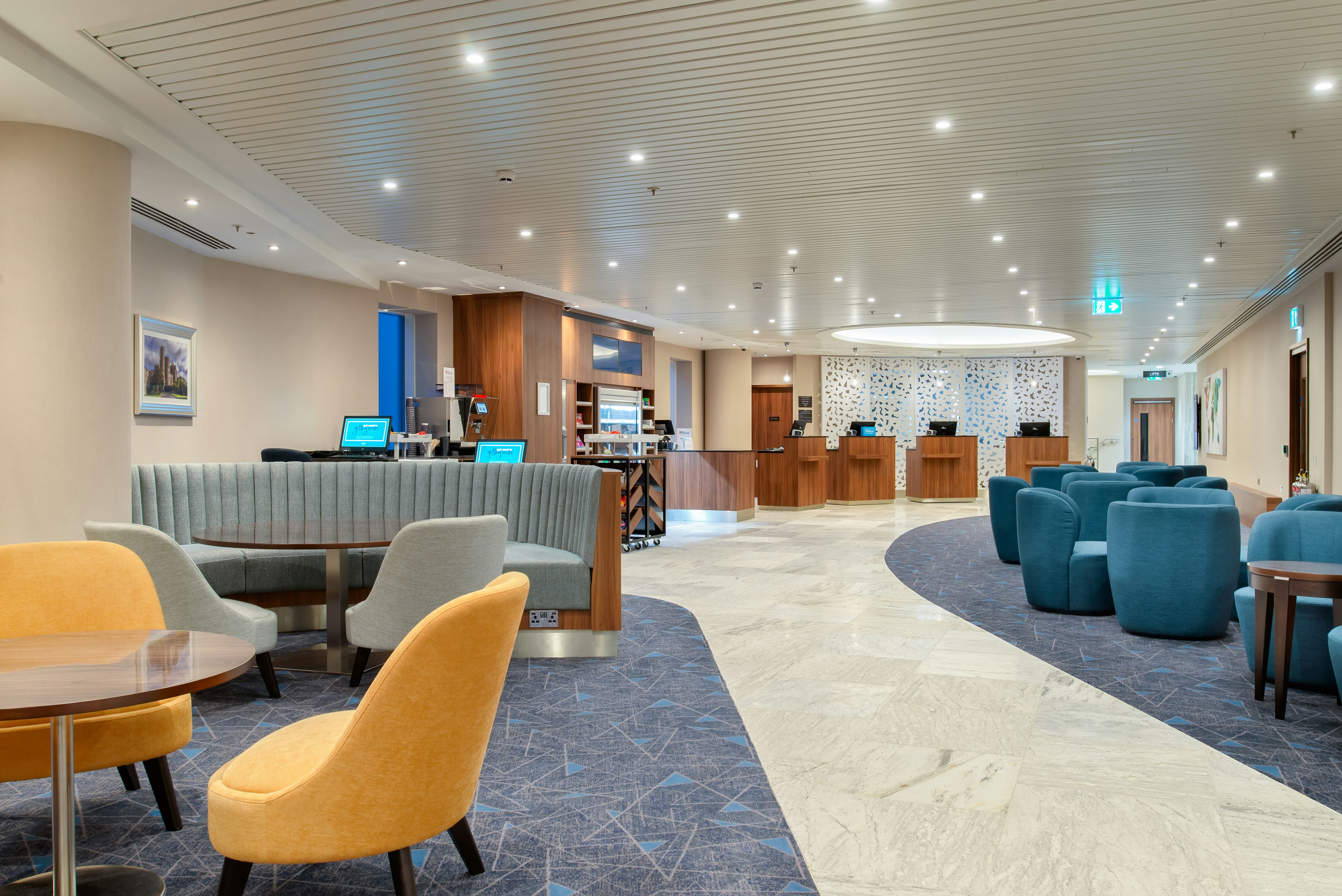 Hilton Garden Inn London Heathrow Terminal 2 and 3 42/66