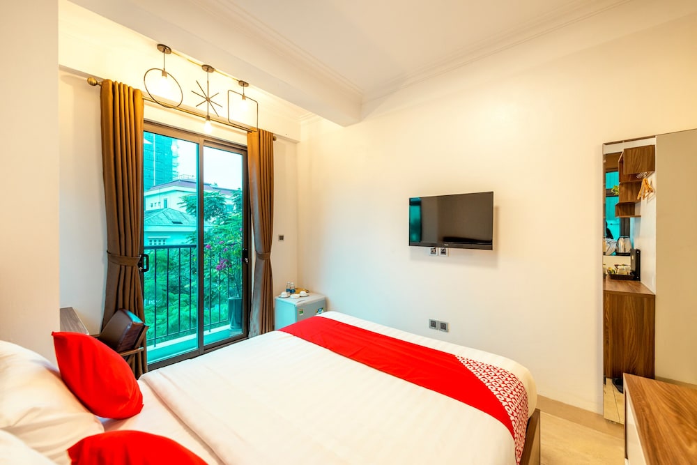 Oyo 133 Westlake Tay Ho Hotel 17/49