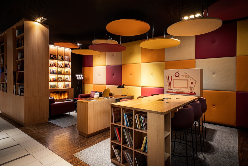 Holiday Inn Zurich Messe 56/77