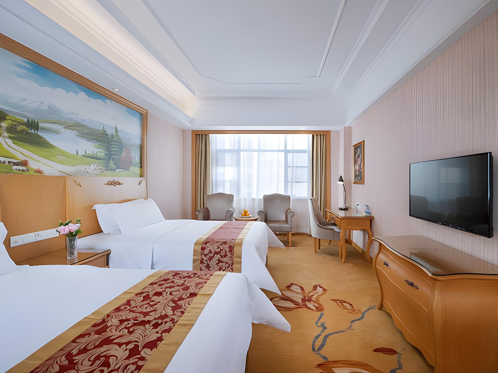 Vienna International Hotel (Shenzhen Airport Hangcheng) 14/36