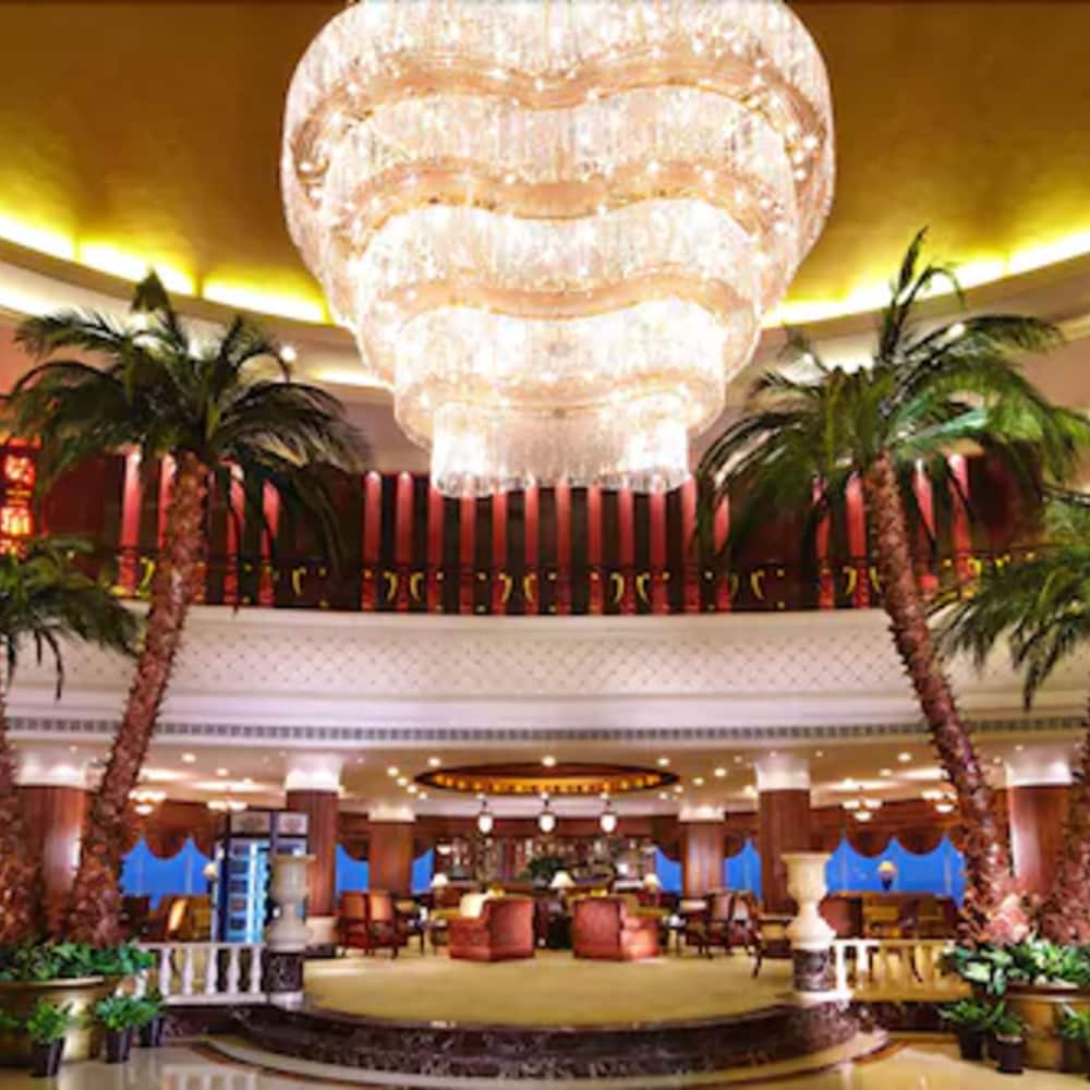 New Century Hotel Taizhou 8/15