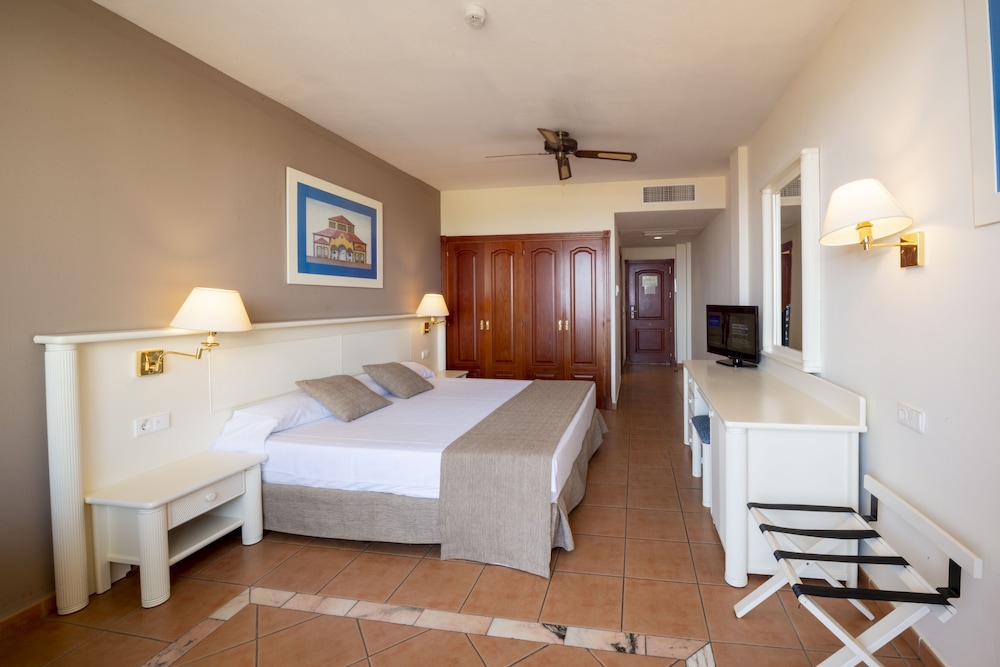 Bahia Principe Sunlight Costa Adeje 25/71