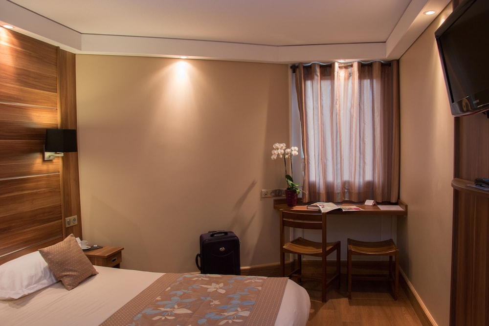 ibis Styles Annecy Le Vieux 17/65