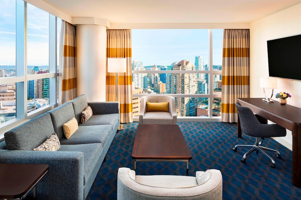 Sheraton Vancouver Wall Centre 26/34