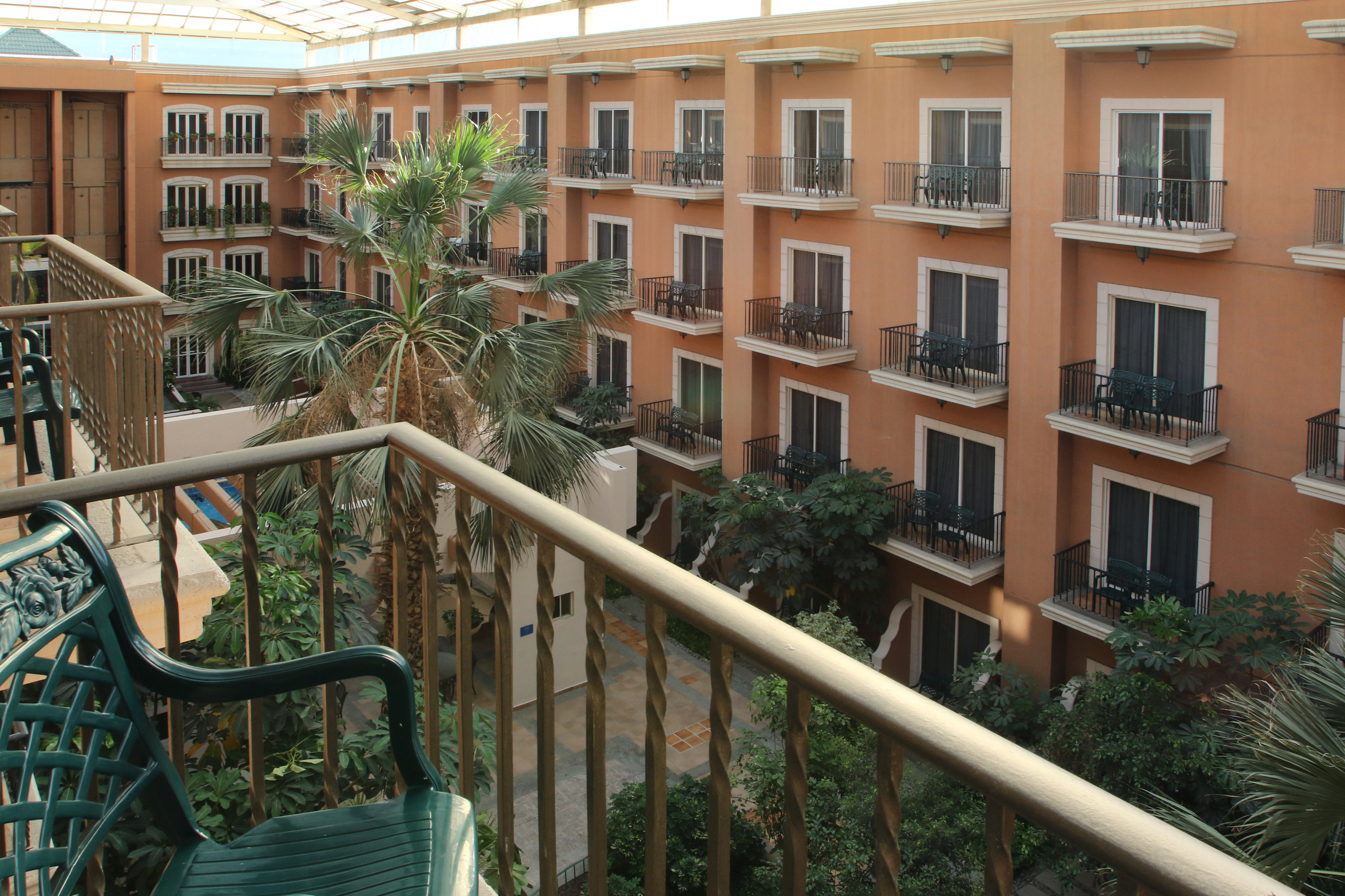 Holiday Inn Express Monterrey Tecnologico 3/50