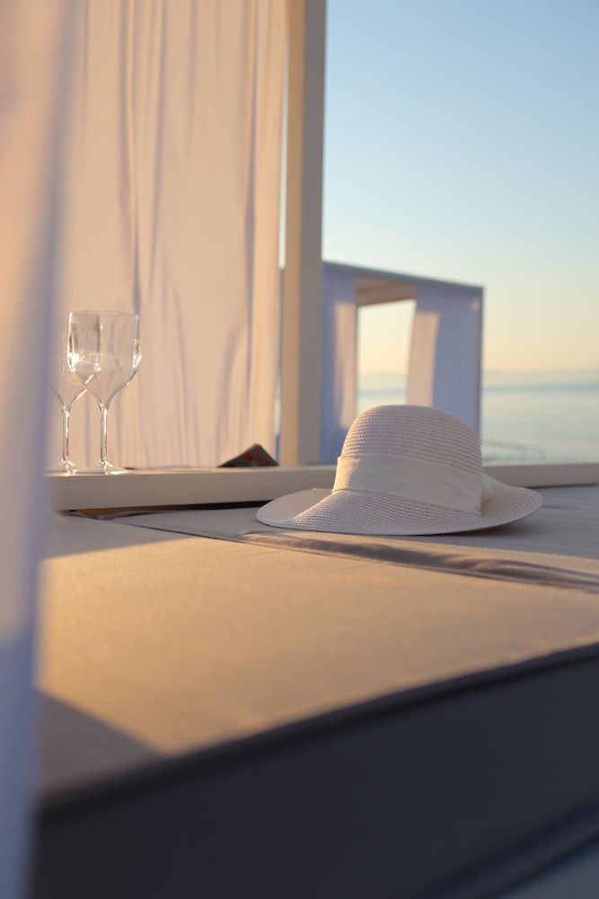 Mareggio Exclusive Residences And Suites 9/50