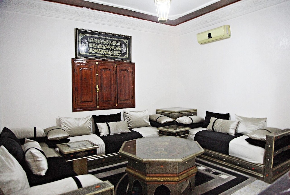 Naima House 22/30