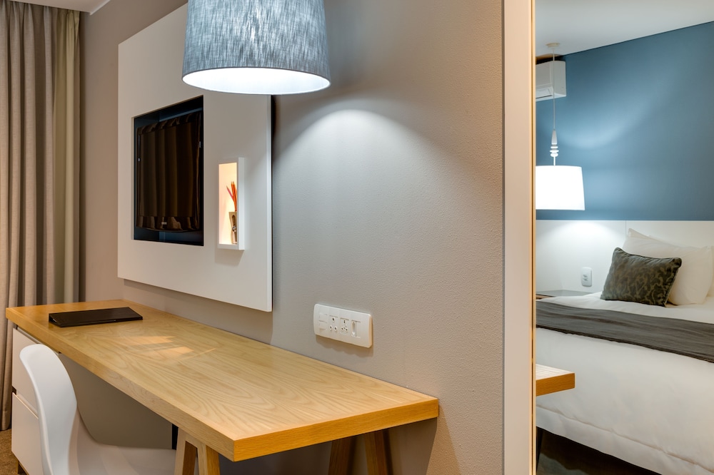 Protea Hotel by Marriott Cape Town Sea Point 25/38