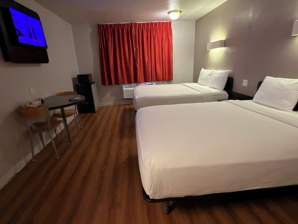 Americas Best Value Inn Apache Junction 27/56