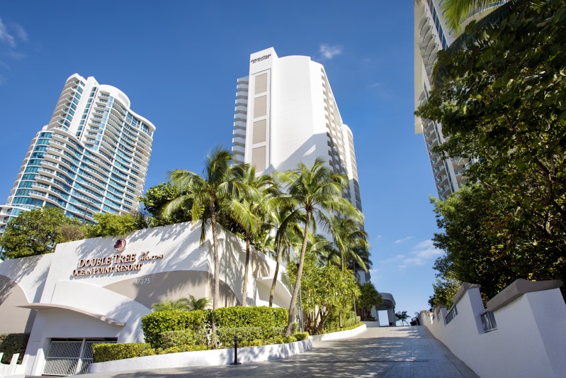 Doubletree By Hilton Ocean Point Resort – North Miami Beach 63/68