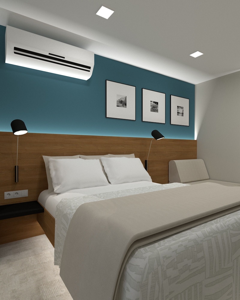 Hotel Lumbarda 13/63