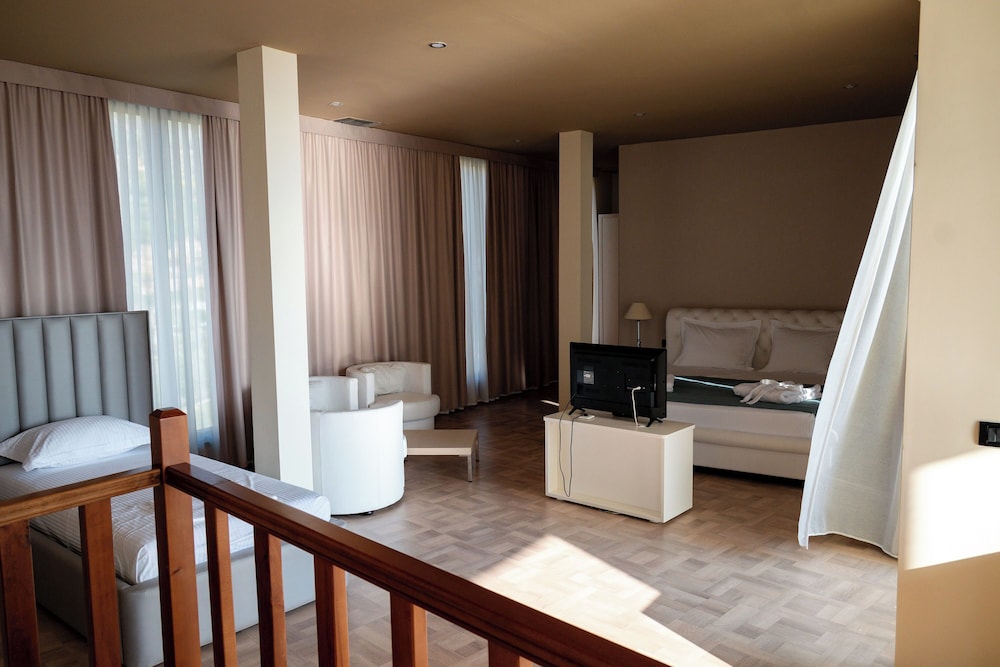 Rapos Resort 32/50