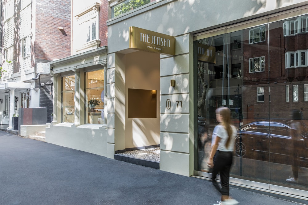 The Jensen Potts Point 9/50