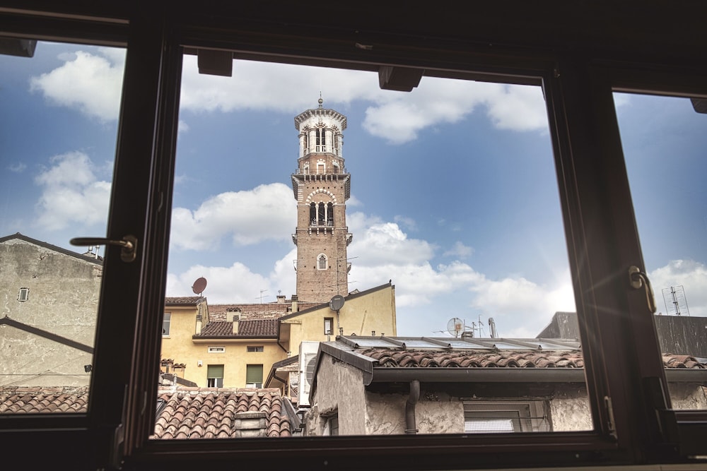 Relais de Charme Il Sogno Di Giulietta Guest House 69/75