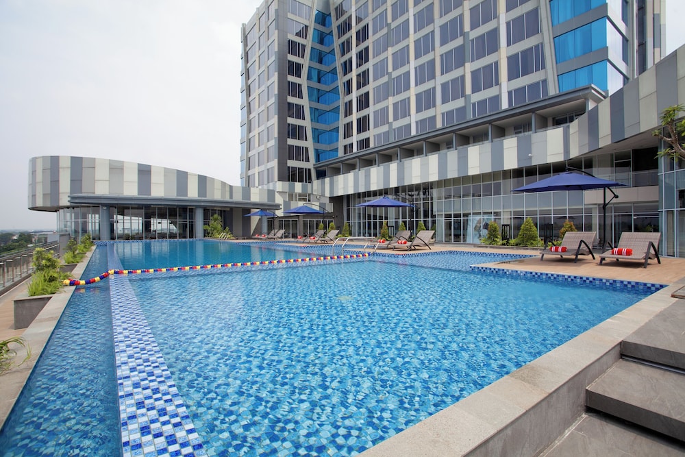Harris Hotel and Convention Cibinong City Mall Bogor 6/61