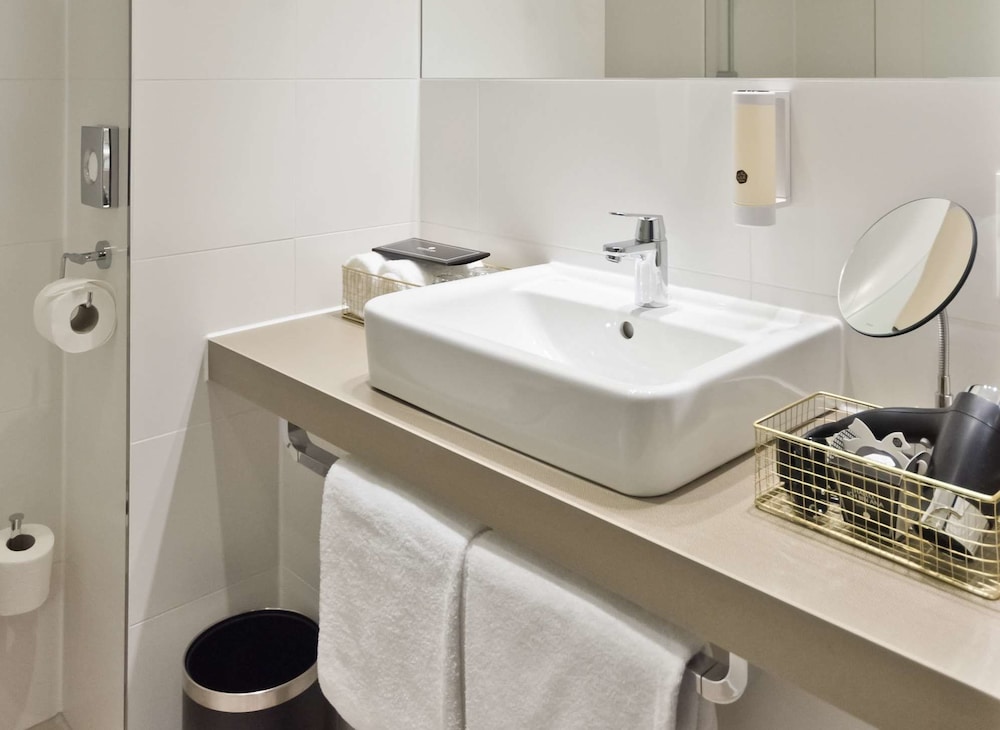 elaya hotel munich city, Trademark Collection by Wyndham 8/48