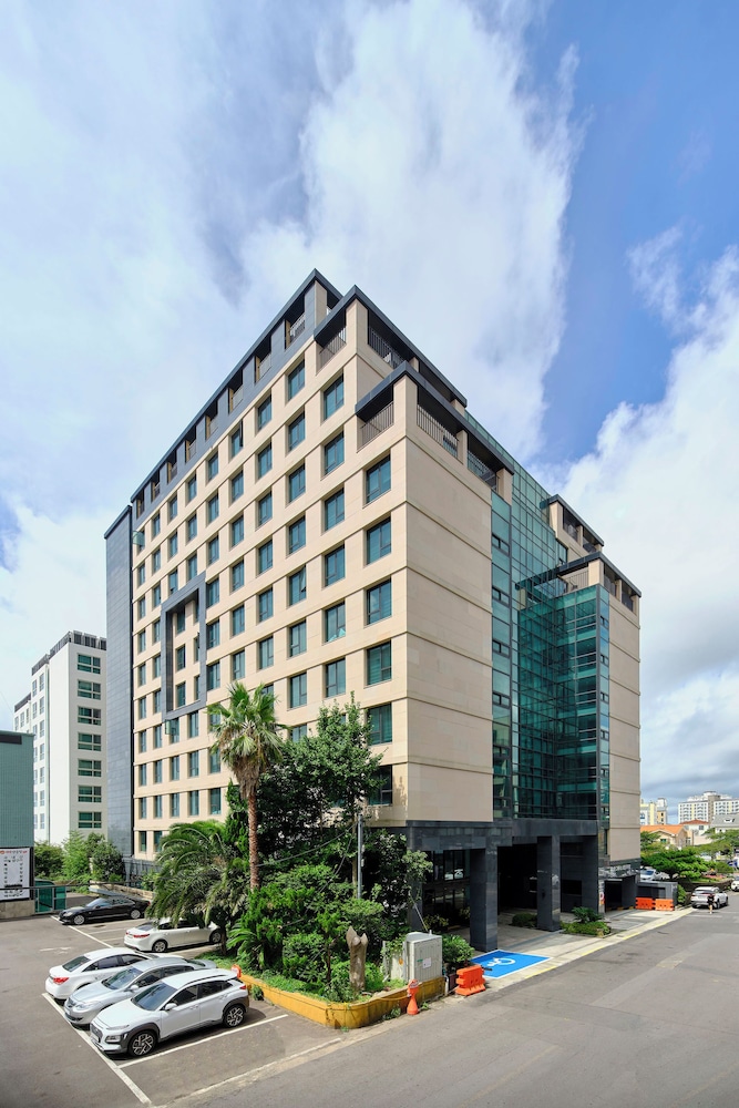 Jeju Grace Hotel 32/34