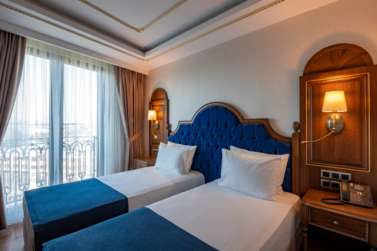 غرفة سوبيريور بسريرين منفصلين بإطلالة على البحر، Bvs Bosphorus Hotel Pera 2/5