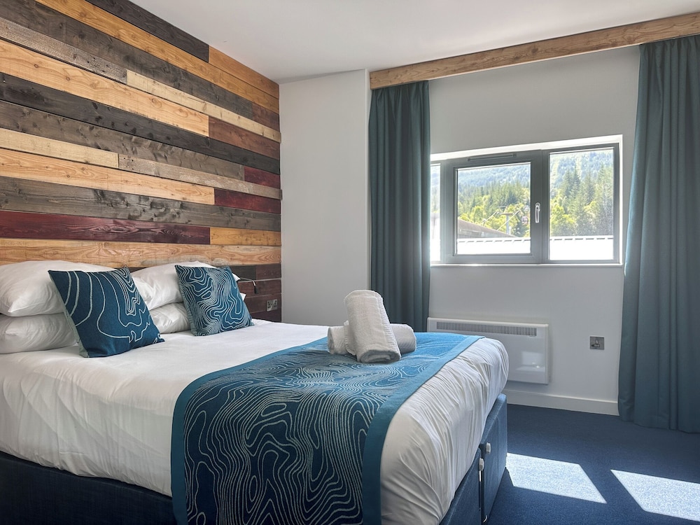 SUPERIOR, DOUBLE BED, MOUNTAIN VIEW