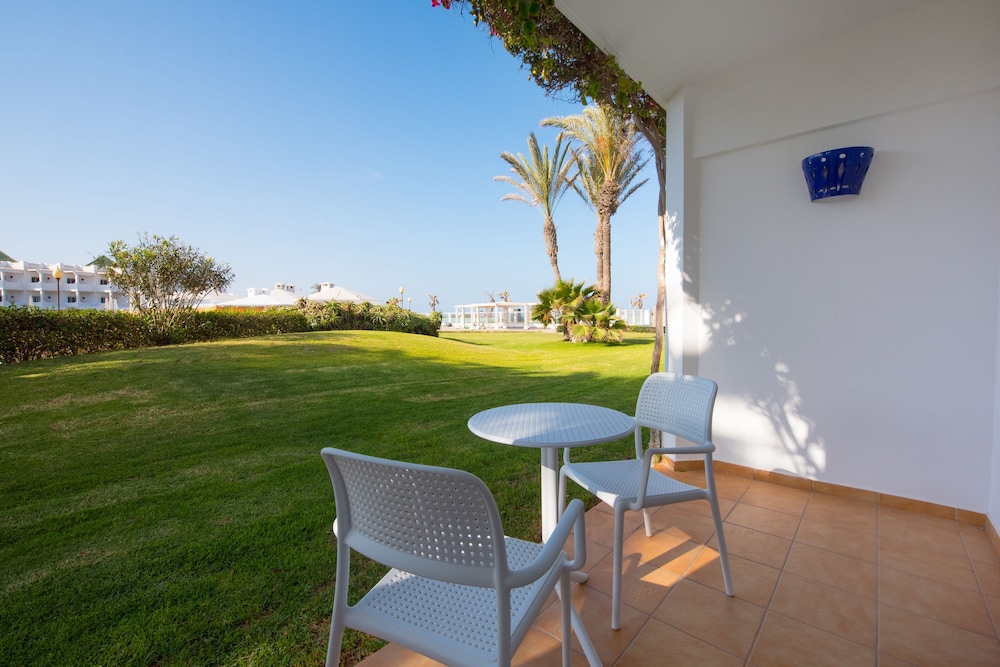 Iberostar Waves Founty Beach 52/66